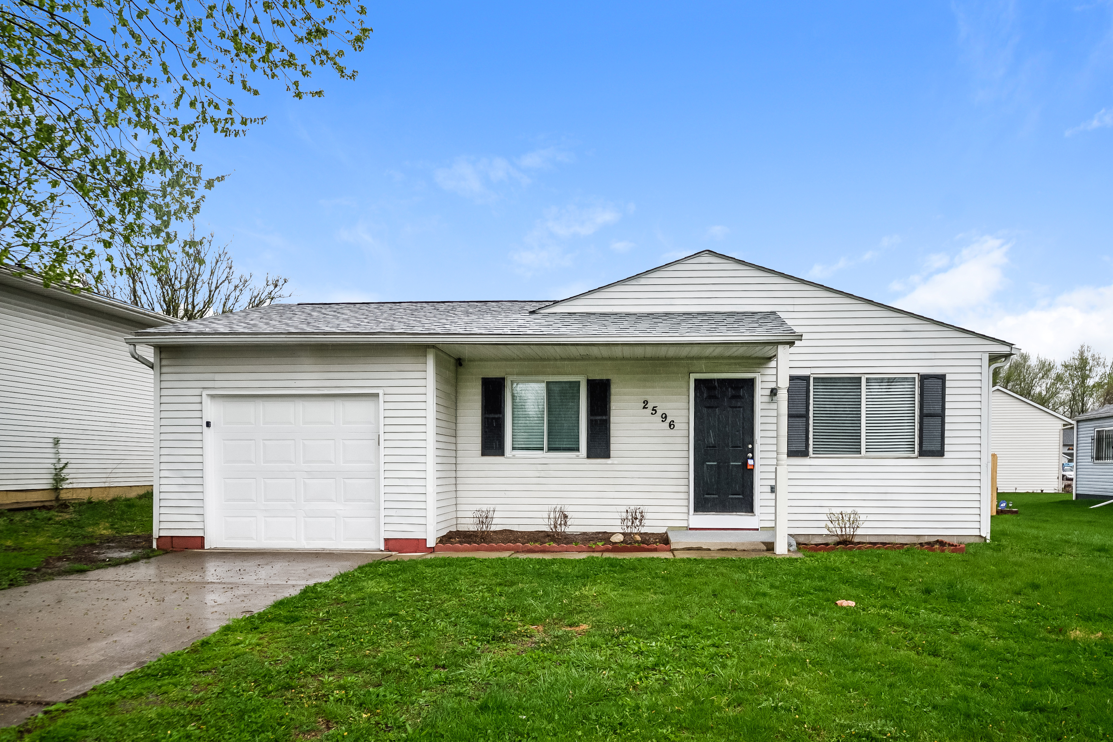 2596 WOODSEDGE RD COLUMBUS, OH 43224